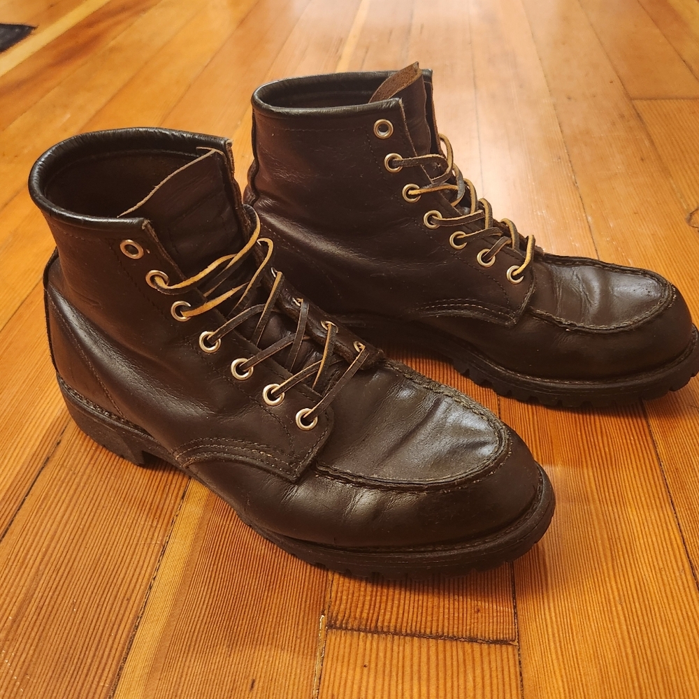 Redwing Boots "Roughneck" size 7 (size down 1/2 to 1 full size)